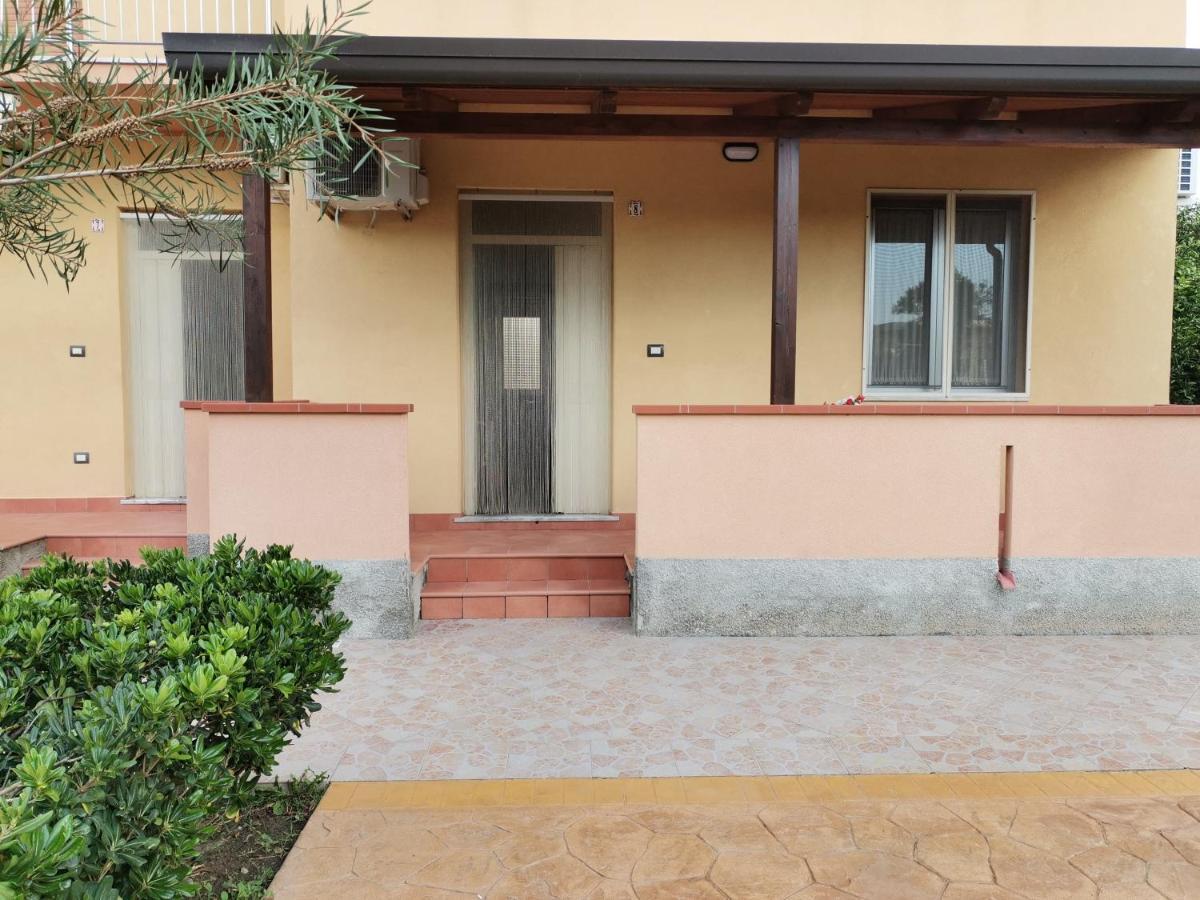 Le Zagare Case Vacanza Cropani Exterior photo